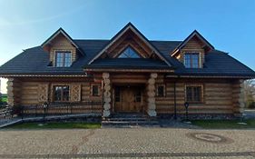 Restauracja Chata Góralska i Pokoje Gościnne.